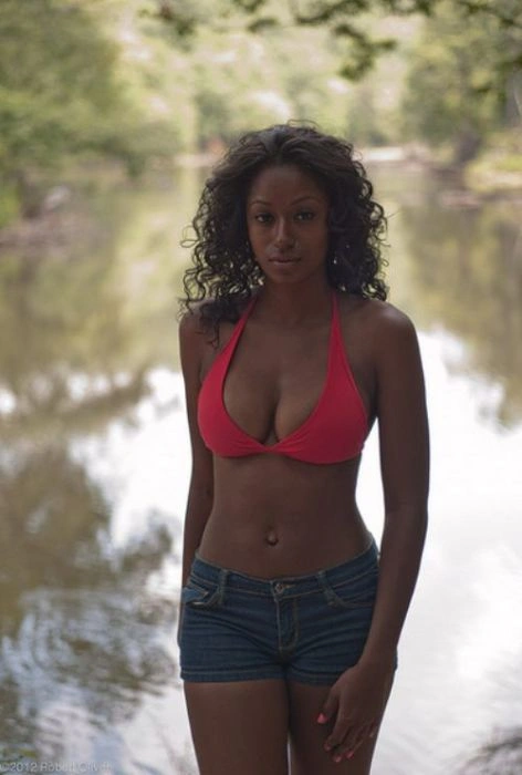 Чарівні дівчата з темною шкірою (50 фото) – фото 28