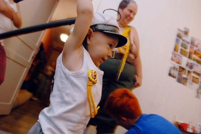 FEMEN проти Євро-2012 (33 фото + відео) – фото 3