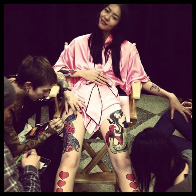 Дівчата Victoria's Secret за лаштунками (42 фото) – фото 2