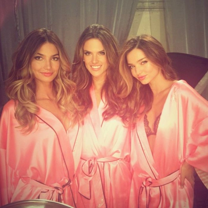 Дівчата Victoria's Secret за лаштунками (42 фото) – фото 4