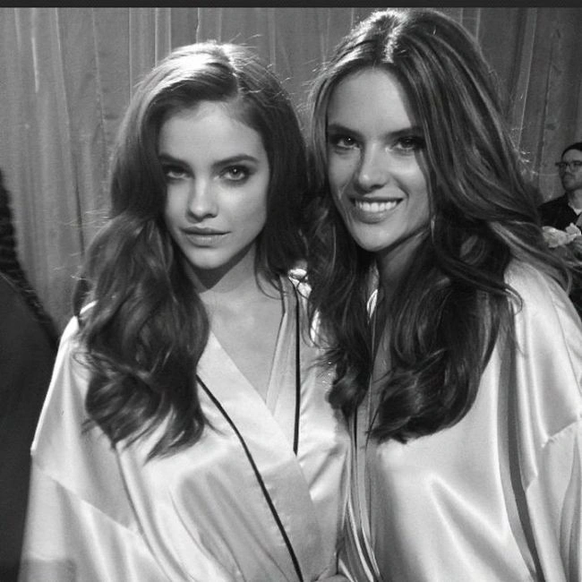 Дівчата Victoria's Secret за лаштунками (42 фото) – фото 10