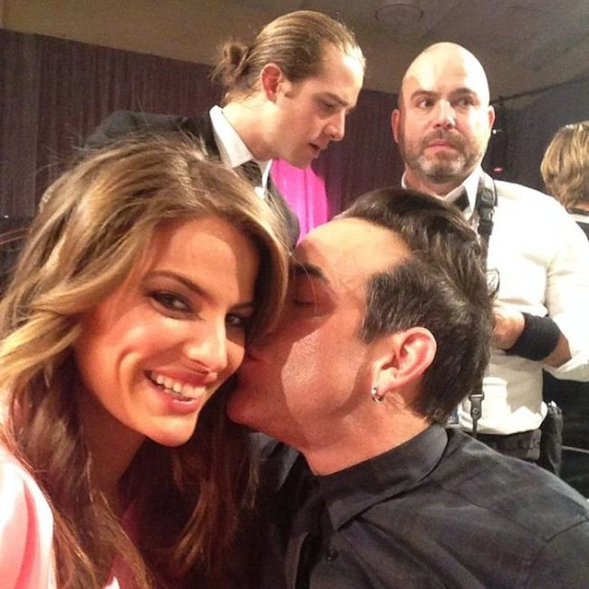 Дівчата Victoria's Secret за лаштунками (42 фото) – фото 14