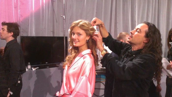 Дівчата Victoria's Secret за лаштунками (42 фото) – фото 18