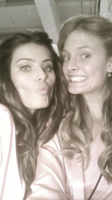 Дівчата Victoria's Secret за лаштунками (42 фото) – фото 19