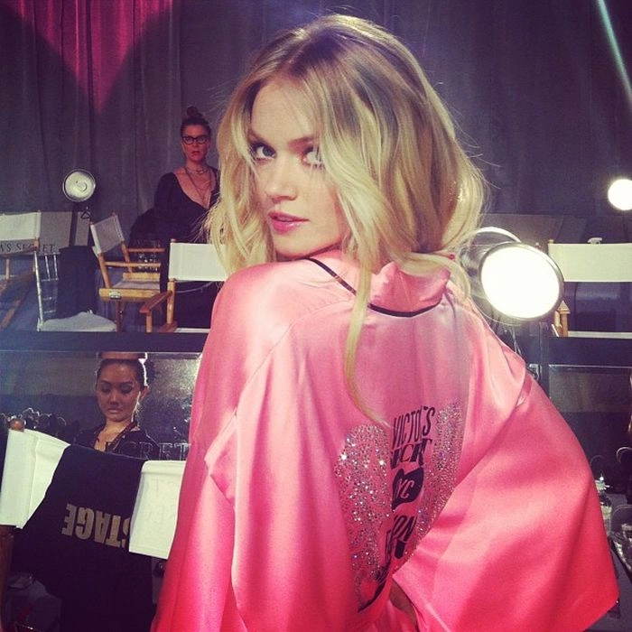 Дівчата Victoria's Secret за лаштунками (42 фото) – фото 32