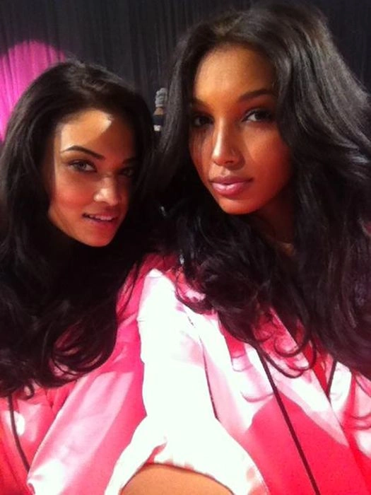 Дівчата Victoria's Secret за лаштунками (42 фото) – фото 38