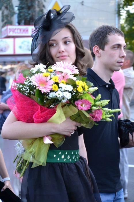 Шановні випускниці 2012 року (36 фото) – фото 17