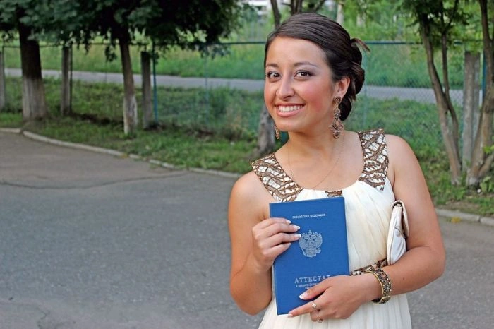 Шановні випускниці 2012 року (36 фото) – фото 33