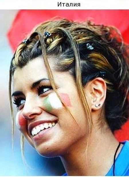 Вболівальниці Євро-2012 з різних країн (15 фото) – фото 5