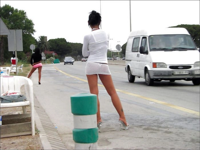 Італійські легкодоступні дівчата. Частина 2 (32 фото) – фото 1