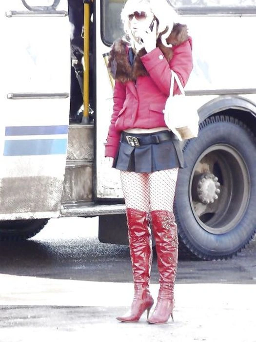 Італійські легкодоступні дівчата. Частина 2 (32 фото) – фото 17