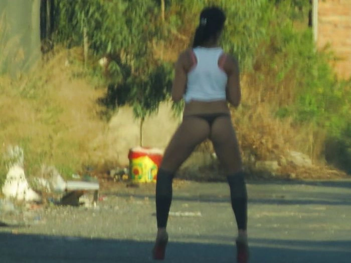 Італійські легкодоступні дівчата. Частина 2 (32 фото) – фото 19