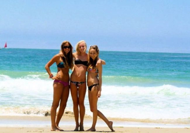 Літо. Дівчата. Пляж (60 фото) – фото 4