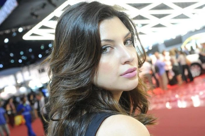 Дівчата з автовиставки в Сан-Паулу (45 фото) – фото 5