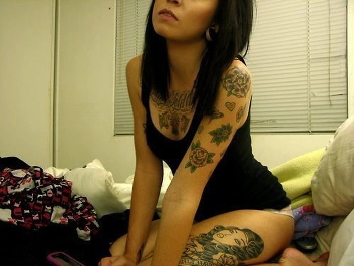 Чудові татуювання на струнких дівчатах (50 фото) – фото 49