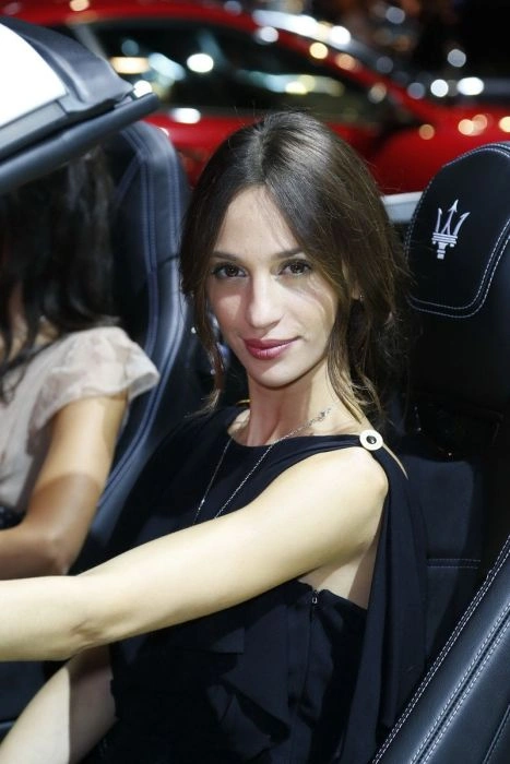 Дівчата з Паризького автосалону 2012 (101 фото) – фото 12