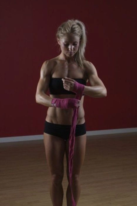 Худі дівчата, які займаються спортом (47 фото) – фото 38