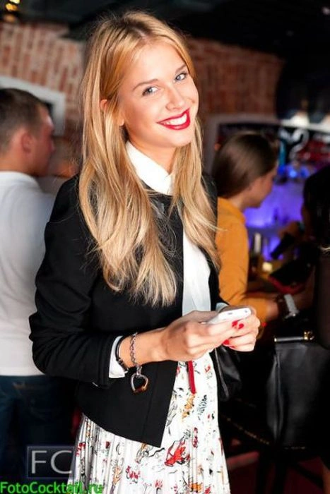 Дівчата зі столичних клубів (31 фото) – фото 8