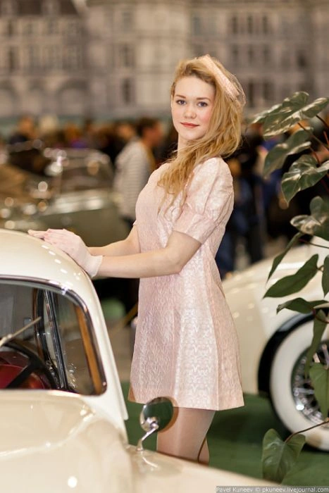 Дівчата та автомобілі ретро (35 фото) – фото 20