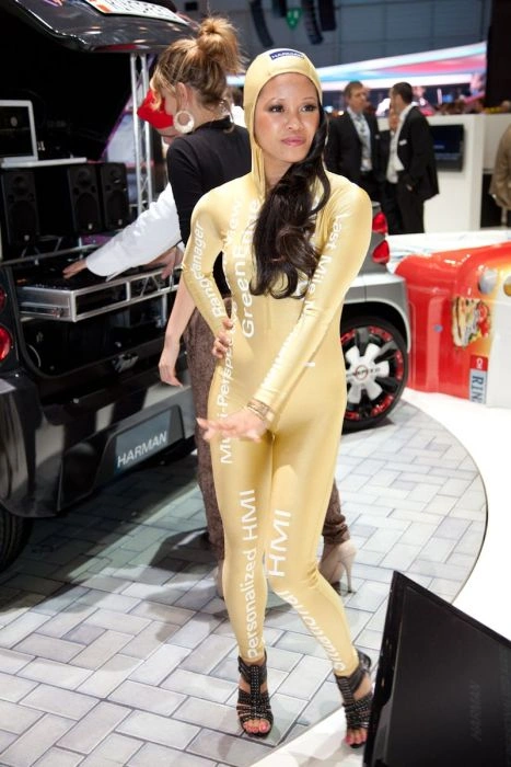 Дівчата з Женевського автосалону. Частина 2 (68 фото) – фото 22