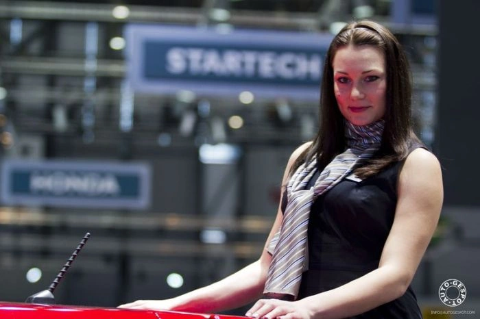 Дівчата з Женевського автосалону. Частина 2 (68 фото) – фото 56