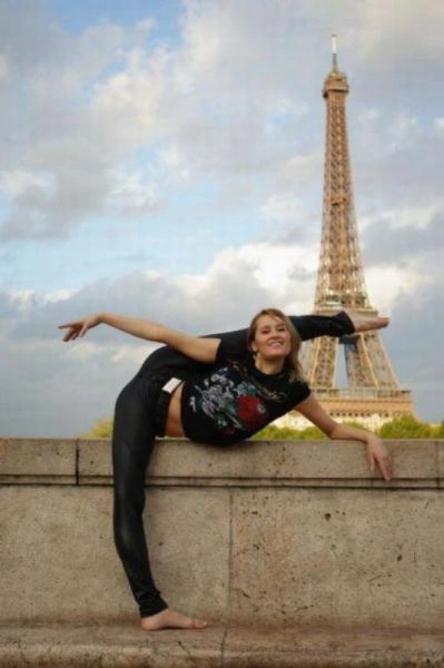 Стрункі дівчата дбають про свою фігуру (55 фото) – фото 15