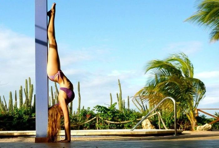 Стрункі дівчата дбають про свою фігуру (55 фото) – фото 54