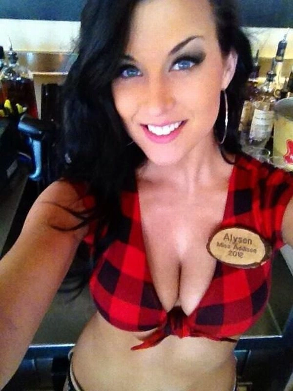 Дівчата з великим розміром грудей (55 фото) – фото 24