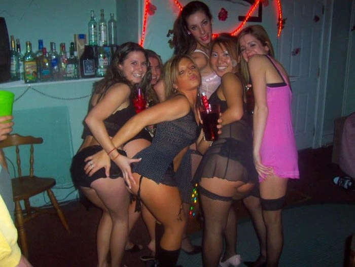 Дівчата у нижній білизні (92 фото) – фото 69