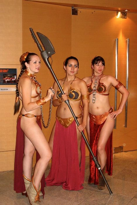 Гарні дівчата у костюмах принцеси Леї (31 фото) – фото 2