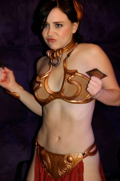 Гарні дівчата у костюмах принцеси Леї (31 фото) – фото 12