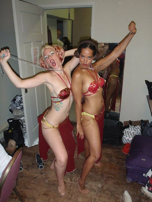 Гарні дівчата у костюмах принцеси Леї (31 фото) – фото 16