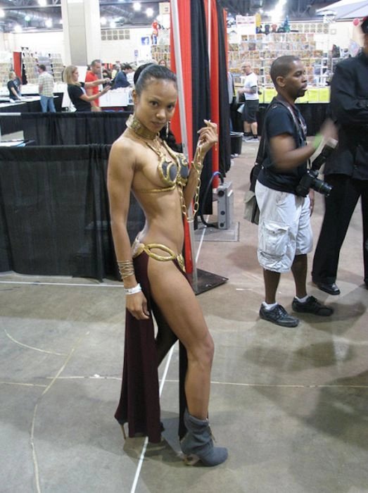 Гарні дівчата у костюмах принцеси Леї (31 фото) – фото 27