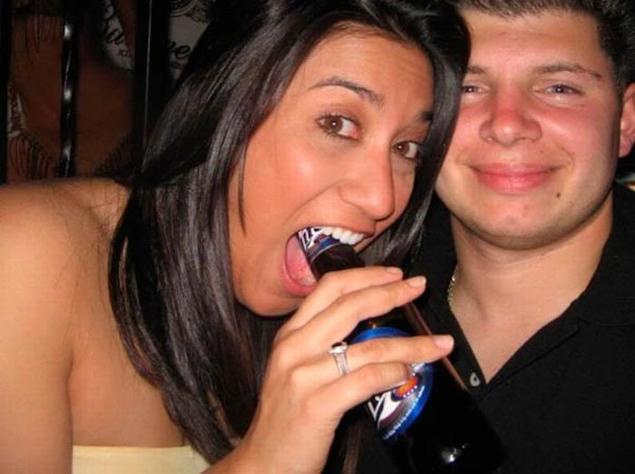 Дивні способи пити пиво (46 фото) – фото 13