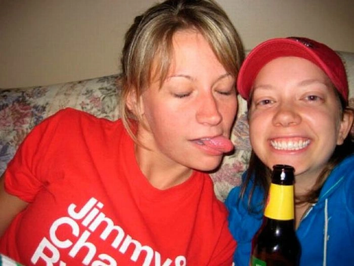 Дивні способи пити пиво (46 фото) – фото 24