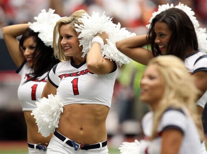 Сексуальні дівчата з групи підтримки (50 фото) – фото 45