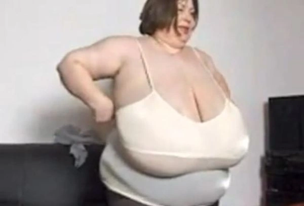 Велика грудь (25 фото) – фото 12