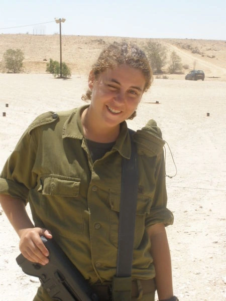 Красиві дівчата зі Збройних сил Ізраїлю (53 фото) – фото 7