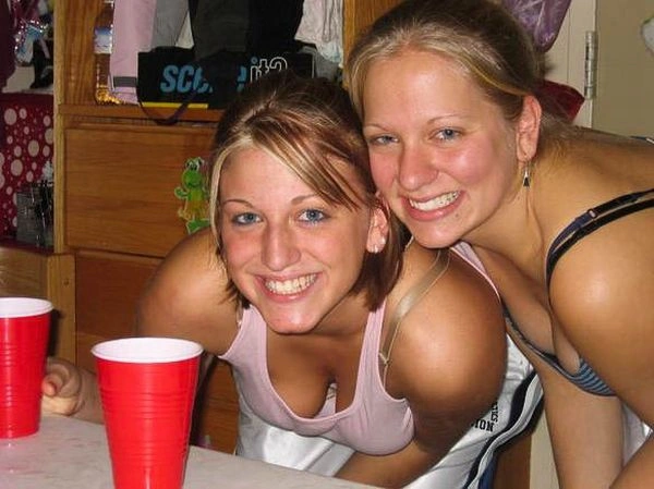 Сексуальні дівчата та пиво (55 фото) – фото 8