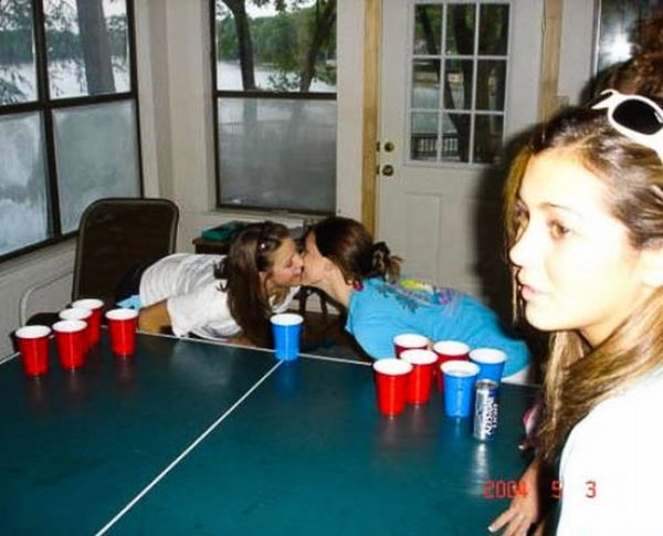 Сексуальні дівчата та пиво (55 фото) – фото 31