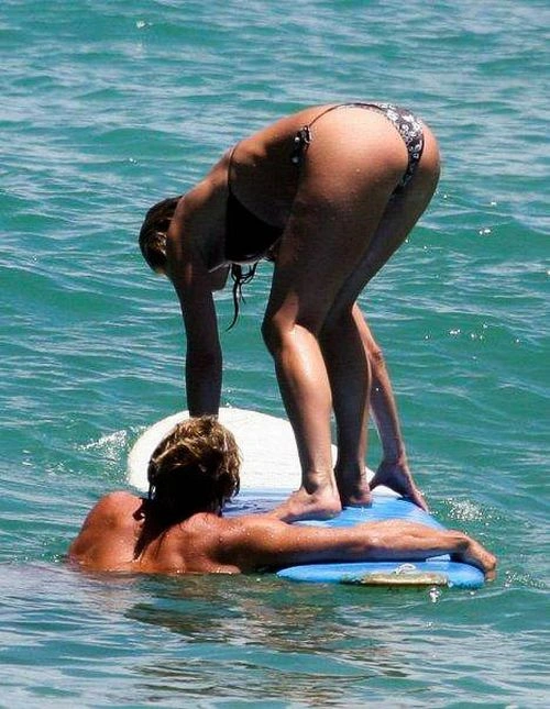 Дівчата-серфінгістки (34 фото) – фото 9