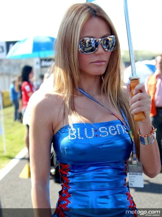 Дівчата з автогонок (66 фото) – фото 58