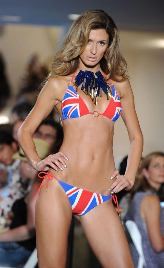 Тиждень моди Mercedes-Benz (26 фото) – фото 25