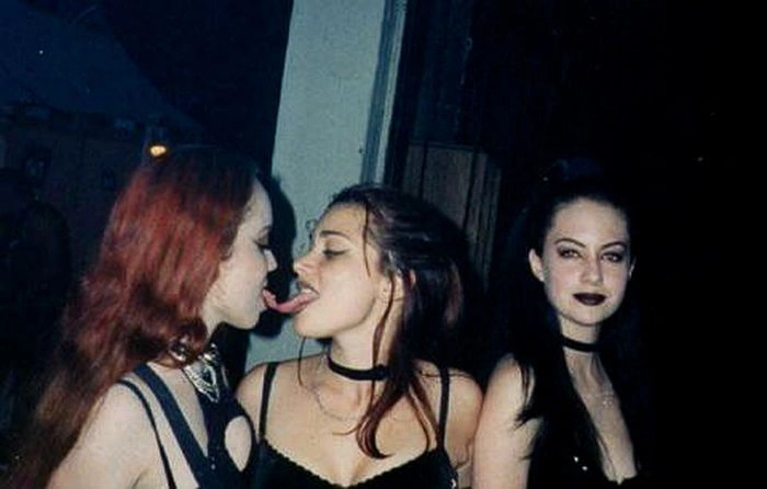 Дівчата цілуються (129 фото) – фото 81