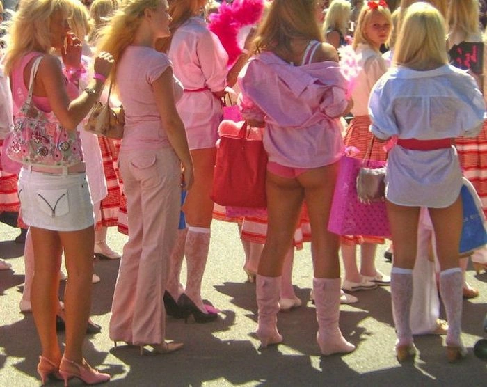 Парад блондинок у Ризі (26 фото) – фото 3