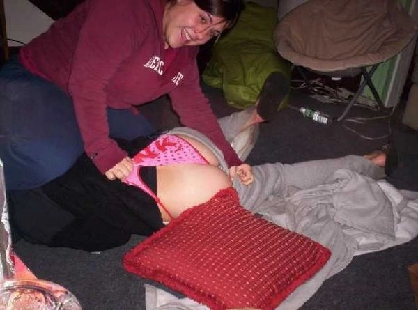 Знімаючи труси (40 фото) – фото 7