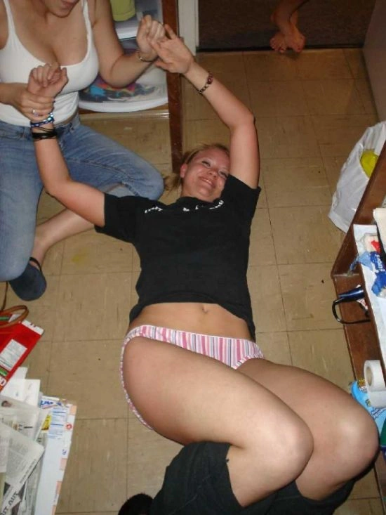 Знімаючи труси (40 фото) – фото 24