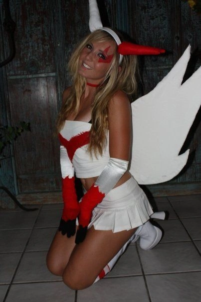 Джессіка Нігірі - найсексуальніша дівчина-Пікачу (41 фото) – фото 31