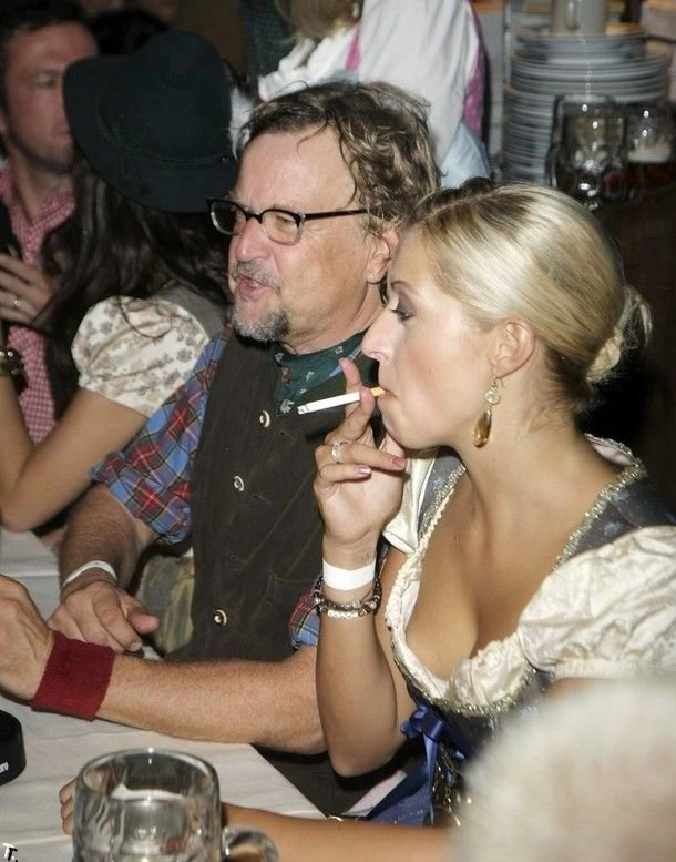 Дівчата Октоберфесту 2009 (34 фото) – фото 23