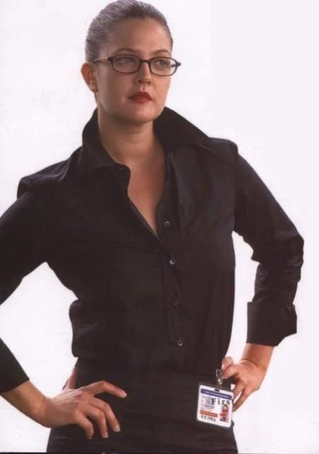 Дівчата, яким дуже пасують окуляри (67 фото) – фото 31